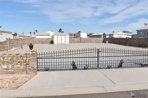 13646 E 53 Ln, Yuma, AZ 85367 photo 1