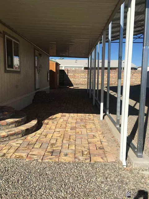 9724 E 37 St, Yuma, AZ 85365 photo 4