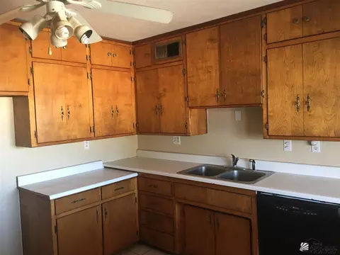 1350 E Morrison St, Yuma, AZ 85365 photo 4