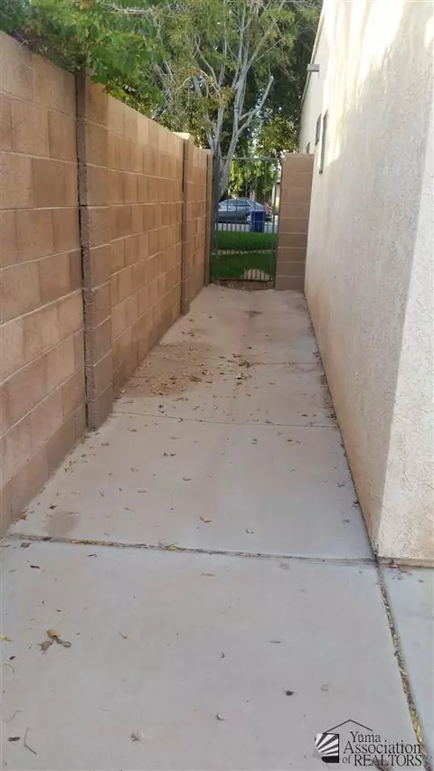 2275 E 27 Ln, Yuma, AZ 85365 photo 20