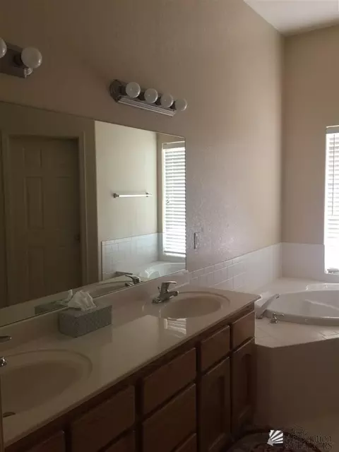 10792 E 39 Pl, Yuma, AZ 85365 photo 12