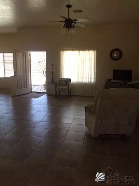 10792 E 39 Pl, Yuma, AZ 85365 photo 3