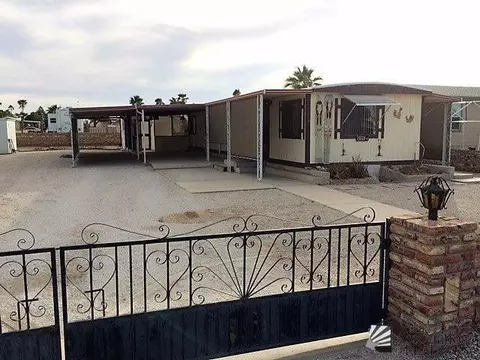 13221 E 40 St, Yuma, AZ 85367 photo 1
