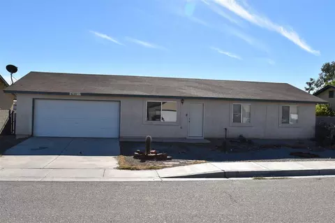 8689 E 38 Pl, Yuma, AZ 85365 photo 1