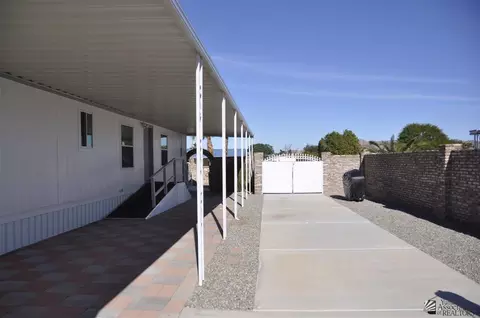 13253 E 40 Dr, Yuma, AZ 85367 photo 2