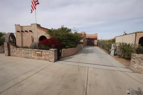 13666 E 52 St, Yuma, AZ 85367 photo 1