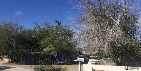 60 E 11 St, Yuma, AZ 85364 photo 2