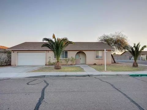 11337 E 27 St, Yuma, AZ 85367 photo 1