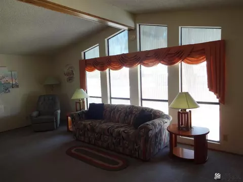 13554 E 43 Ln, Yuma, AZ 85367 photo 2