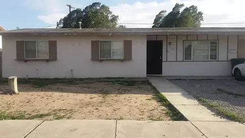 1567 E 23 St, Yuma, AZ 85365 photo 2