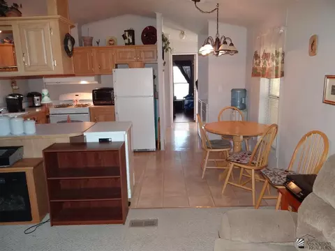13724 E 46 Dr, Yuma, AZ 85367 photo 6