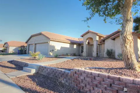 8021 E 26 St, Yuma, AZ 85365 photo 2