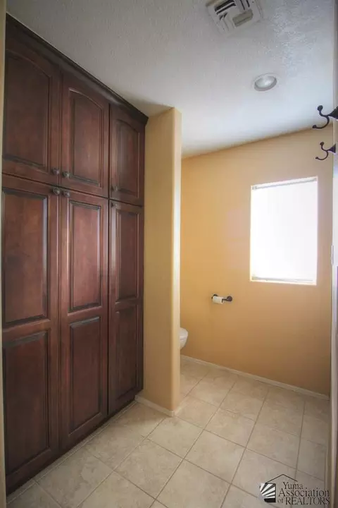 8021 E 26 St, Yuma, AZ 85365 photo 10