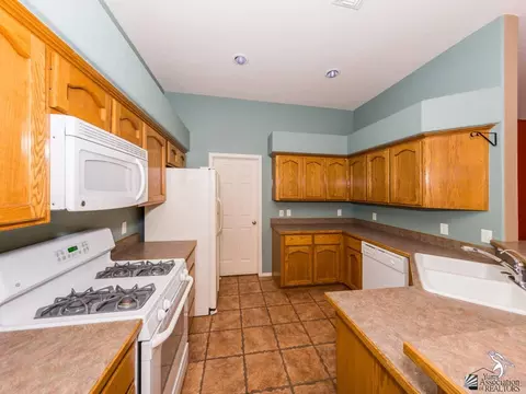 10361 E 39 St, Yuma, AZ 85365 photo 5