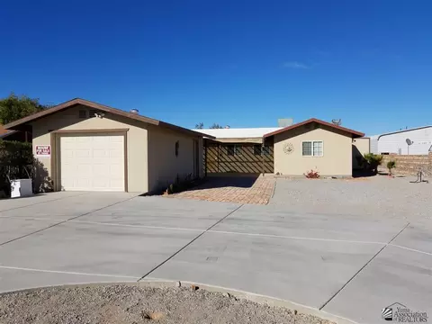12688 E 46 St, Yuma, AZ 85367 photo 1