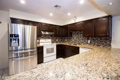 5310 E 45 St, Yuma, AZ 85365 photo 2