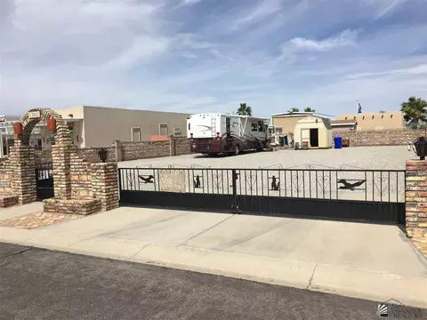 13662 E 54 Dr, Yuma, AZ 85367 photo 2