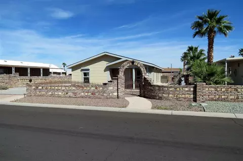 13858 E 49 Dr, Yuma, AZ 85367 photo 1