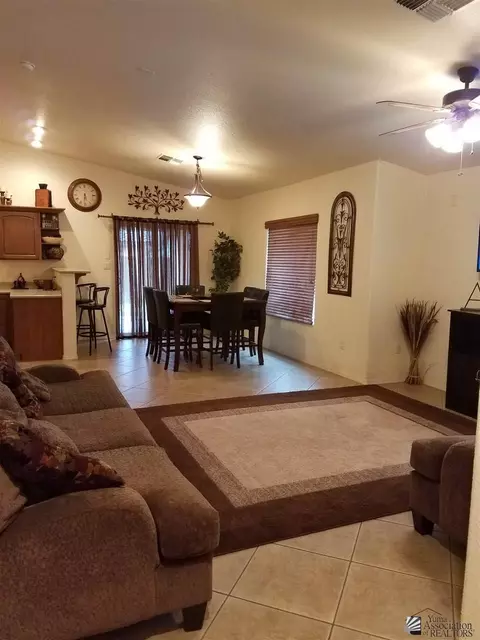 406 E 13 St, Somerton, AZ 85350 photo 2
