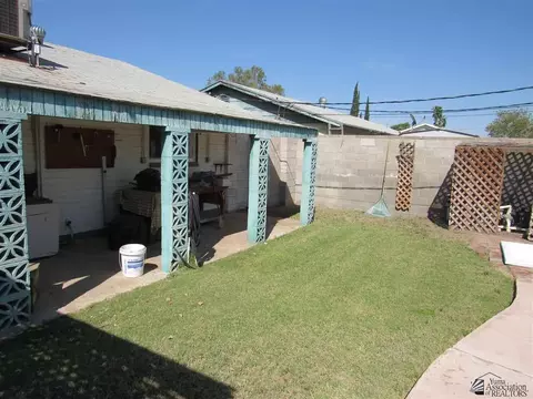 1055 E 26 Pl, Yuma, AZ 85365 photo 13