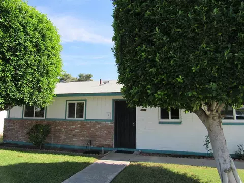 1055 E 26 Pl, Yuma, AZ 85365 photo 2