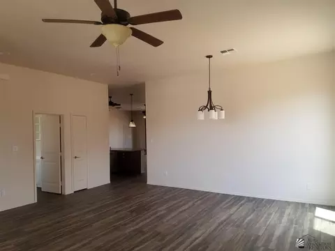 3941 S Devane Dr, Yuma, AZ 85365 photo 2