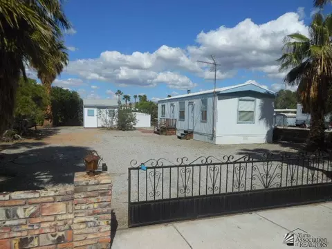 13220 E 43 Ln, Yuma, AZ 85367 photo 2