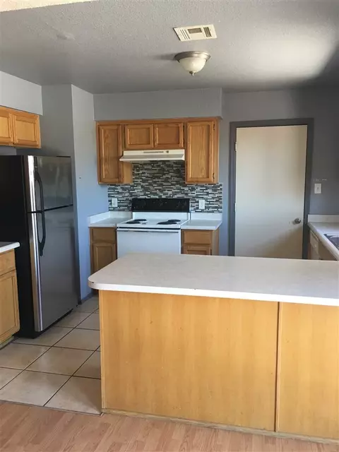 8887 E 39 St, Yuma, AZ 85365 photo 1