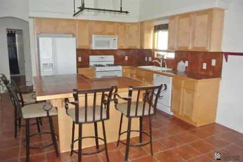 10445 S Orion Ave, Yuma, AZ 85367 photo 6