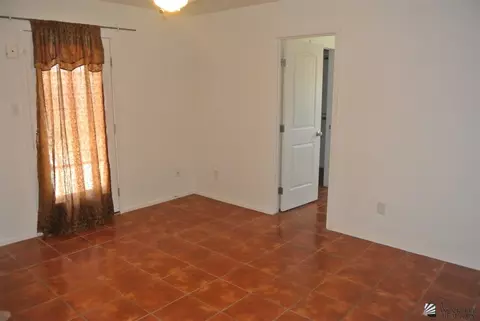 10445 S Orion Ave, Yuma, AZ 85367 photo 8