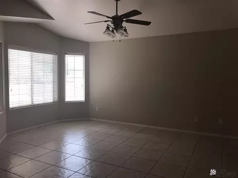 9702 E 38 Pl, Yuma, AZ 85365 photo 4
