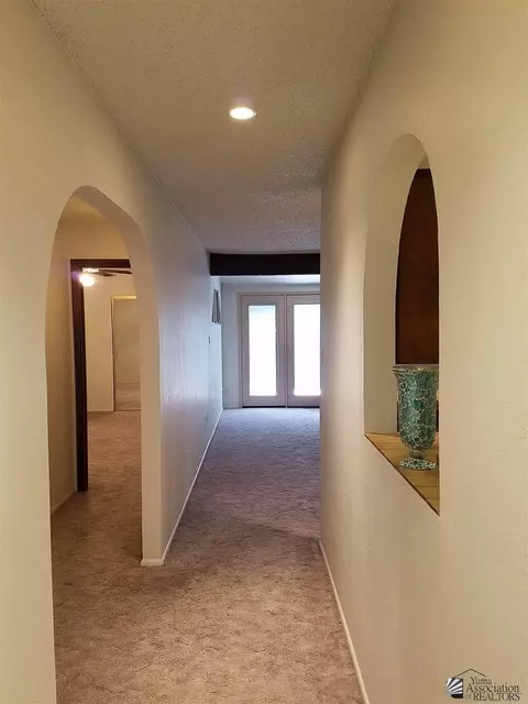 541 E 25 Pl, Yuma, AZ 85365 photo 4