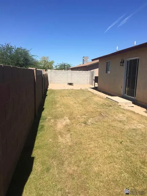 8733 E 37 Ln, Yuma, AZ 85365 photo 9
