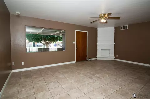 2015 E 25 St, Yuma, AZ 85364 photo 3