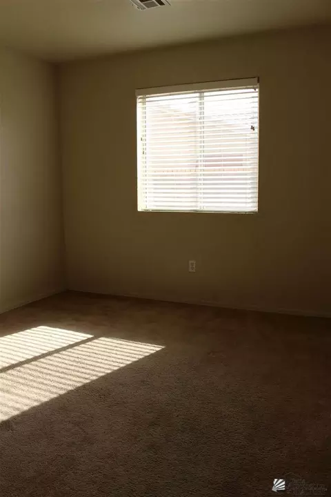 8842 E 24 Pl, Yuma, AZ 85365 photo 12