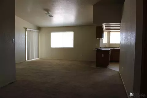 8842 E 24 Pl, Yuma, AZ 85365 photo 2
