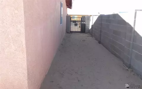 8883 E 39 Pl, Yuma, AZ 85365 photo 15
