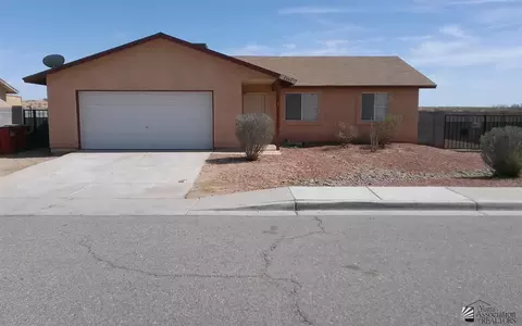 8883 E 39 Pl, Yuma, AZ 85365 photo 1