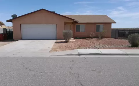 8883 E 39 Pl, Yuma, AZ 85365 photo 1