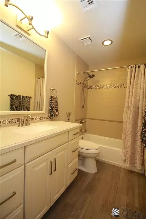 2272 E 26 Way, Yuma, AZ 85365 photo 16