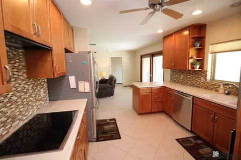 2272 E 26 Way, Yuma, AZ 85365 photo 8