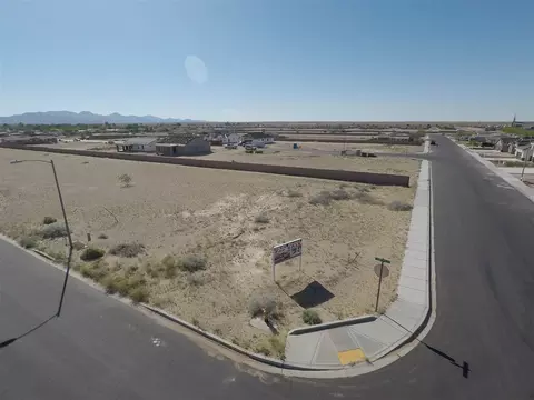 8569 E 34 Pl, Yuma, AZ 85365 photo 2