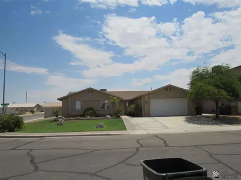 8885 E 24 Pl, Yuma, AZ 85365 photo 2