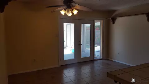 559 E 26 St, Yuma, AZ 85365 photo 4