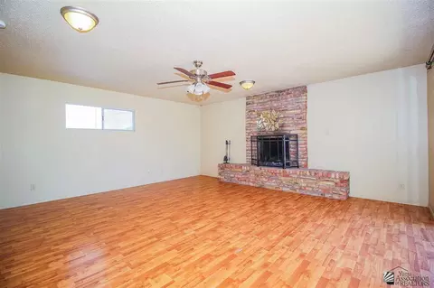 927 E 24 Pl, Yuma, AZ 85365 photo 9