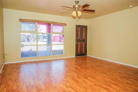 927 E 24 Pl, Yuma, AZ 85365 photo 2