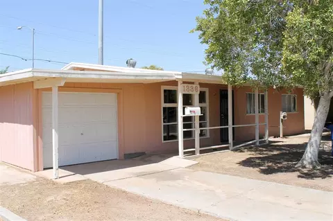 1336 E La Mesa St, Yuma, AZ 85364 photo 1