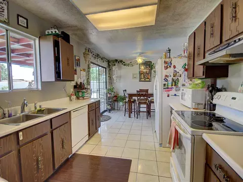 1320 E 26 Pl, Yuma, AZ 85365 photo 8