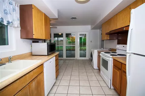 2124 E 25 Pl, Yuma, AZ 85365 photo 9