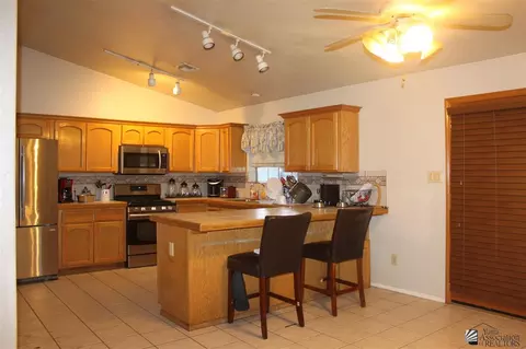 10797 E 37 St, Yuma, AZ 85365 photo 2